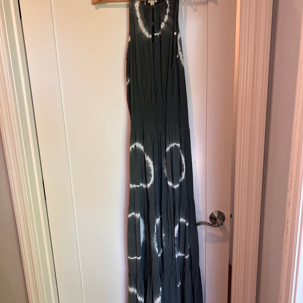 Promesa Charcoal and White Tie-Dye Maxi Dress